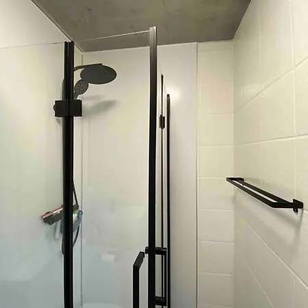 - Preferred By Business Travellers Апартаменты *